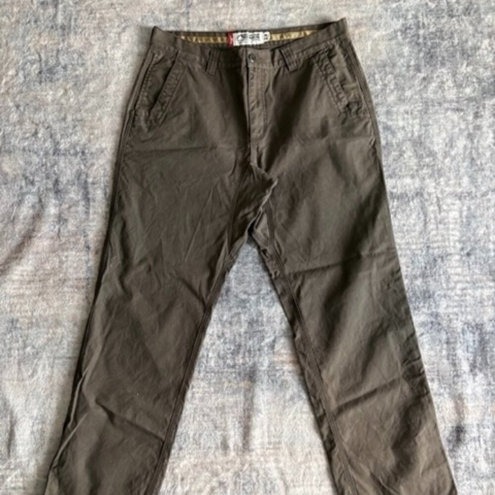 Mountain Khakis Men’s Pants – Brown – Relaxed Fit – Size 36x34